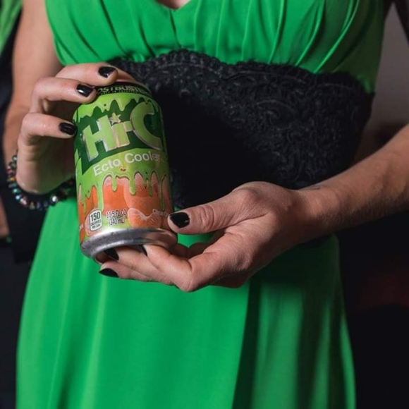 Green Formal Gown - Picture 4 of 4